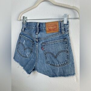 Levi’s Wedgie Short Denim Shorts